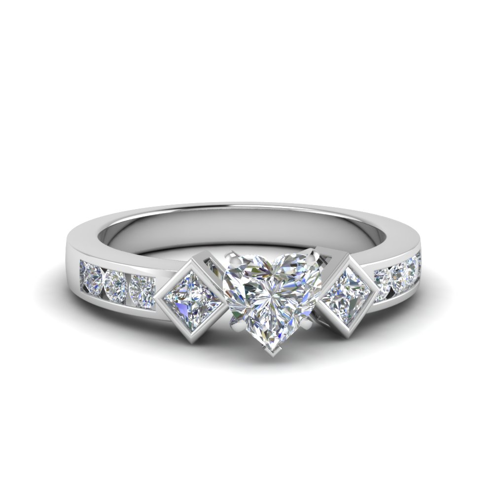 Shop For Stunning Clearance  Diamond Rings  online 