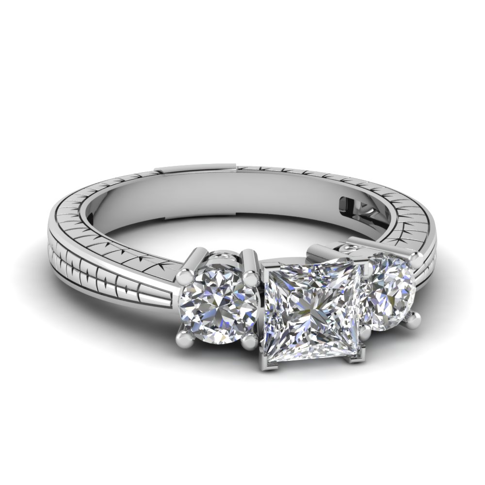 Diamond Vintage 3 Stone Ring