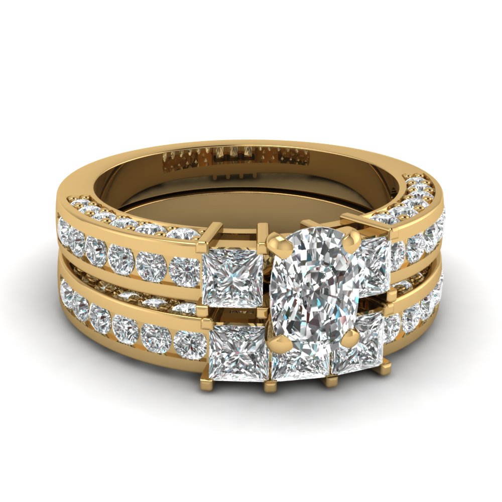 3 Ct Cushion Cut Diamond Three Stone Accent Thick Expensive Wedding 3 Ct Cushion Cut Diamond Three Stone Accent Thick Expensive Wedding Set In 18k Yellow