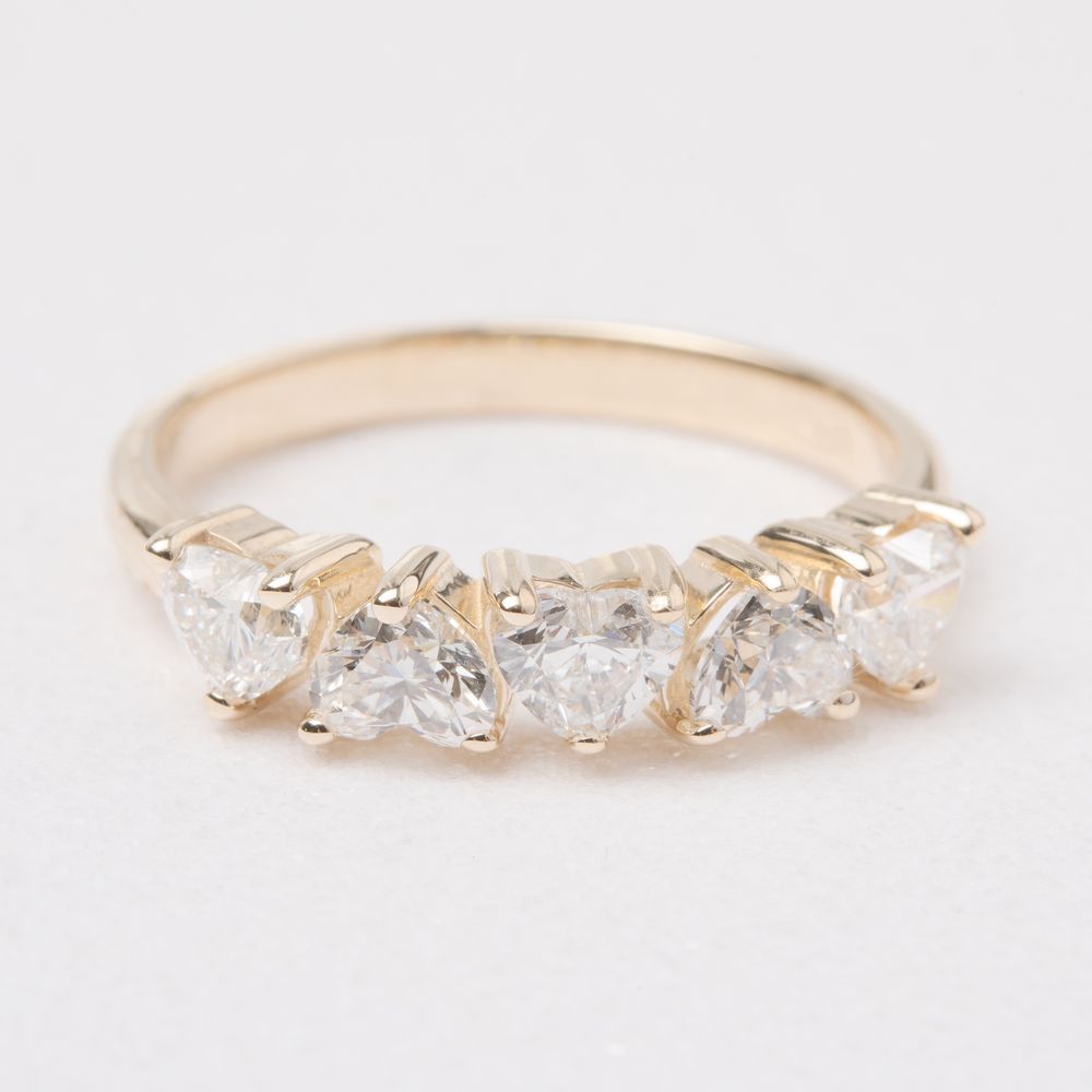 Diamond heart deals wedding band