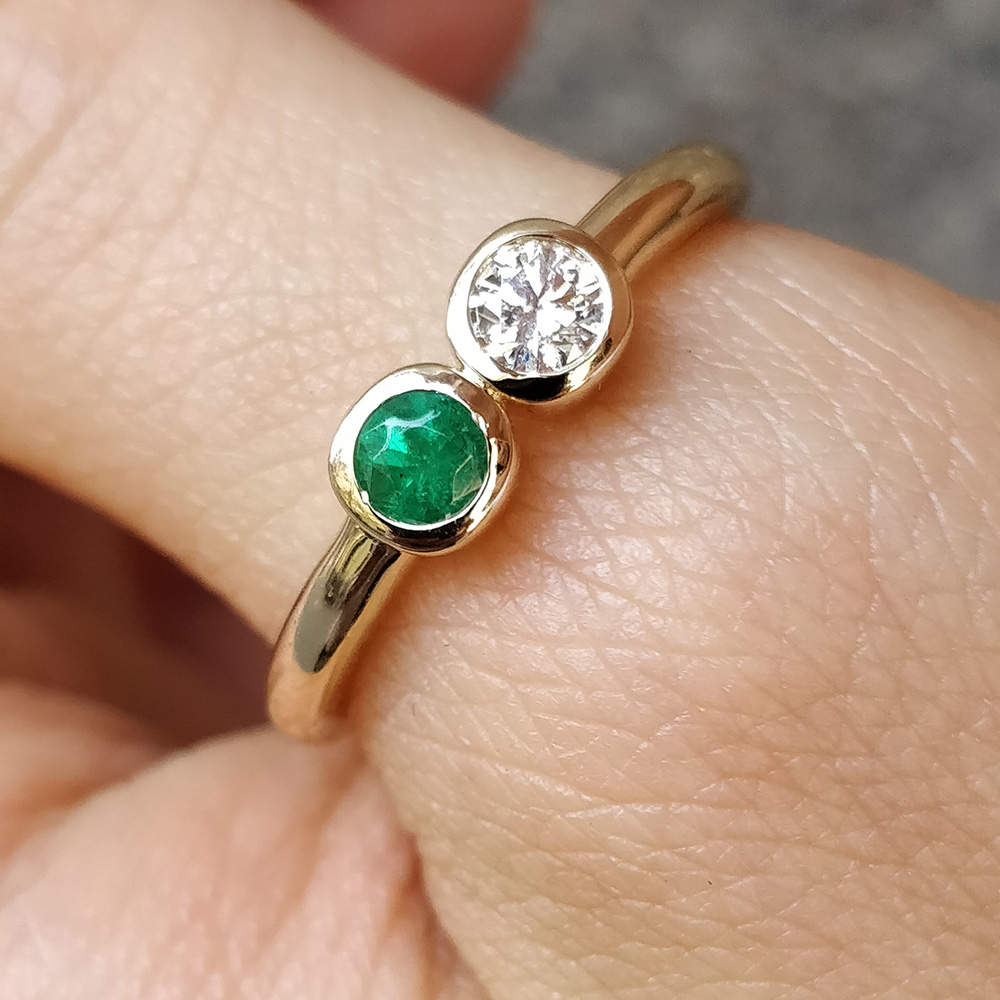 two diamond simple round engagement ring with emerald in FD1062RORGEMGR NL YG
