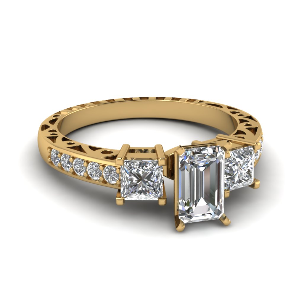 Heart Shaped Vintage 3 Stone Diamond Engagement Ring In 14K Yellow Gold ...