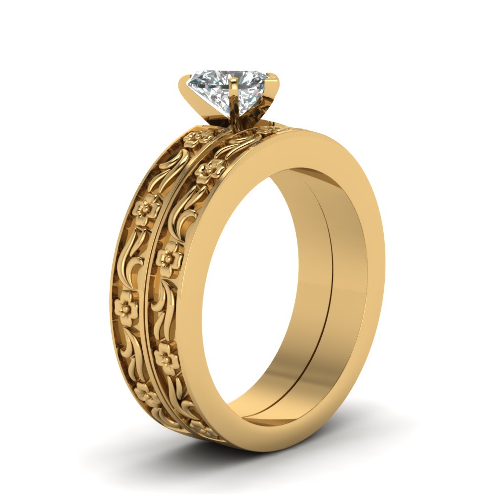 Hand Engraved Heart Shaped Solitaire Wedding Set In 14K Yellow Gold ...