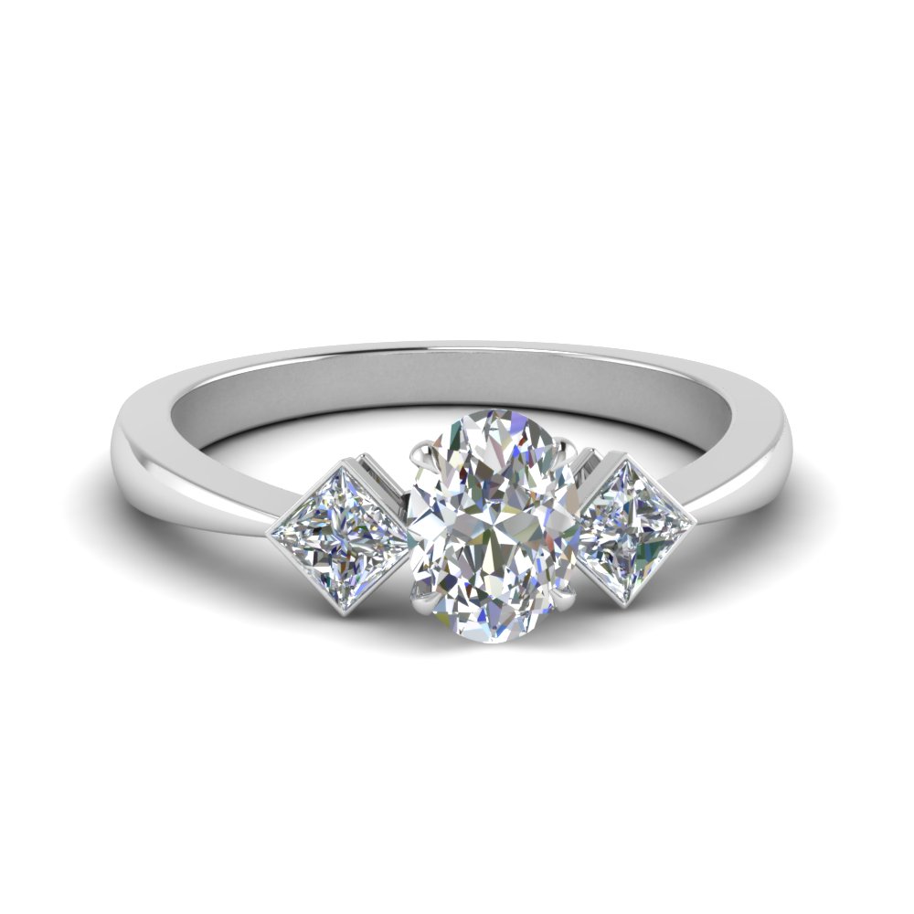 Oval Three Stone Setting | Custom Lab Diamond Engagement Ring