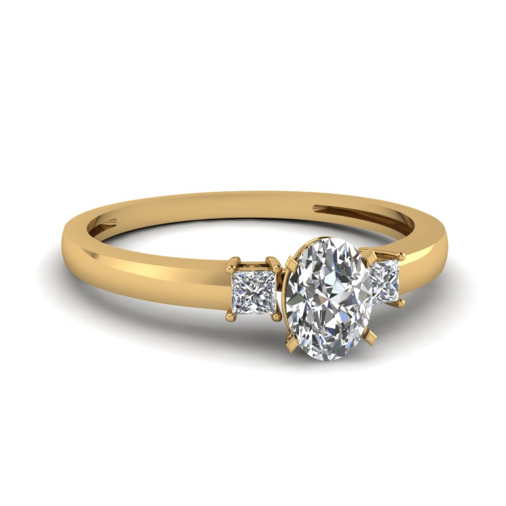 3 Stone Oval Engagement Rings