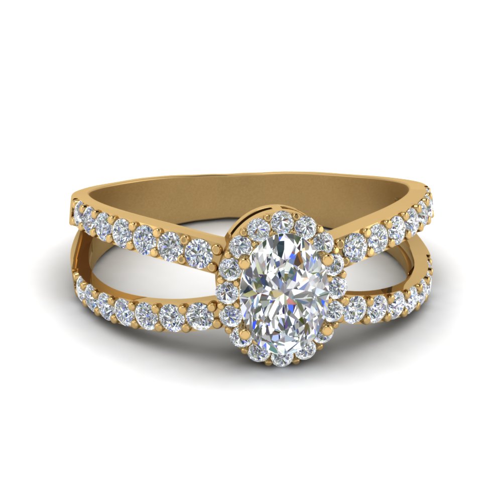 Oval Halo Engagement Rings