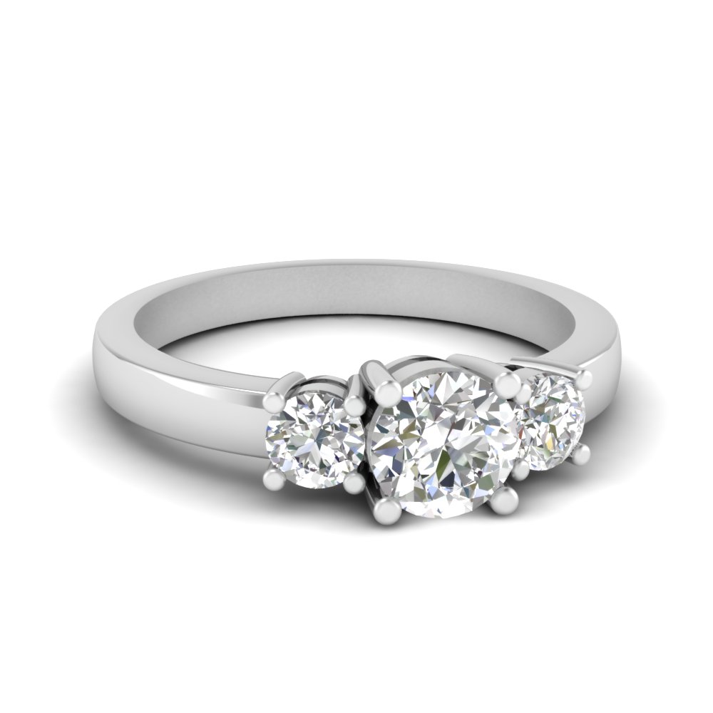 round stone diamond engagement rings