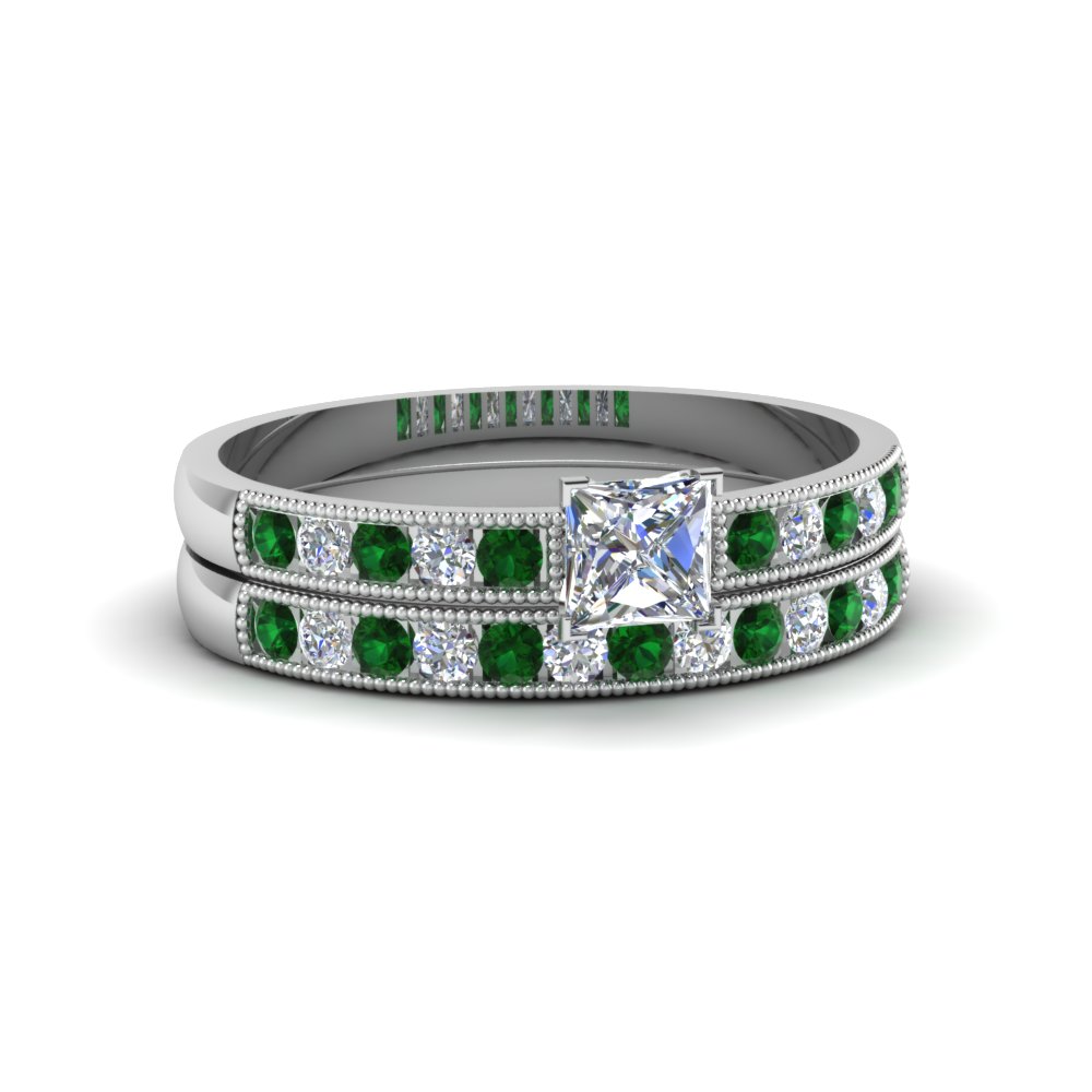 Princess Cut Milgrain Design Diamond Wedding Set With Emerald In