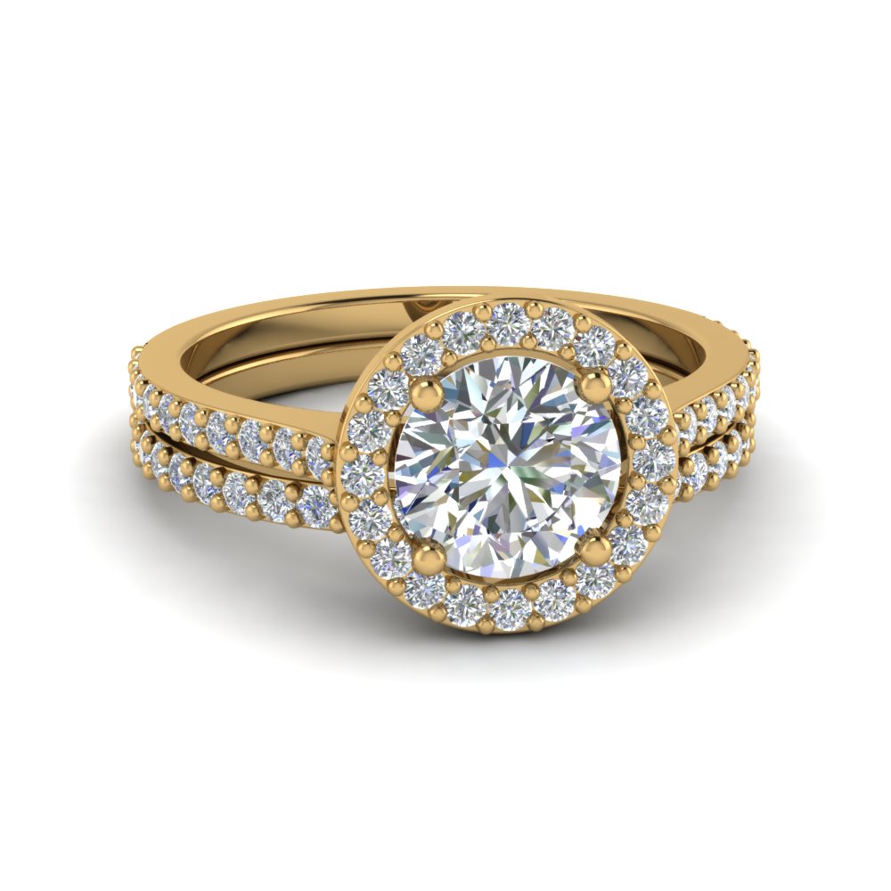Delicate Halo Diamond Wedding Ring Set In 18K Yellow Gold