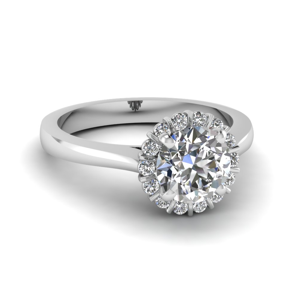 Round Halo Engagement Rings