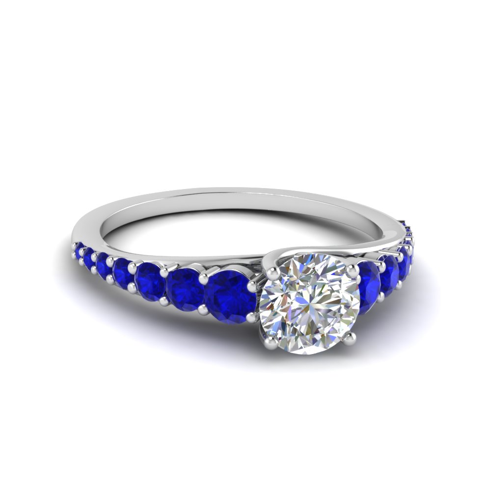 Trellis Graduated Diamond Ring