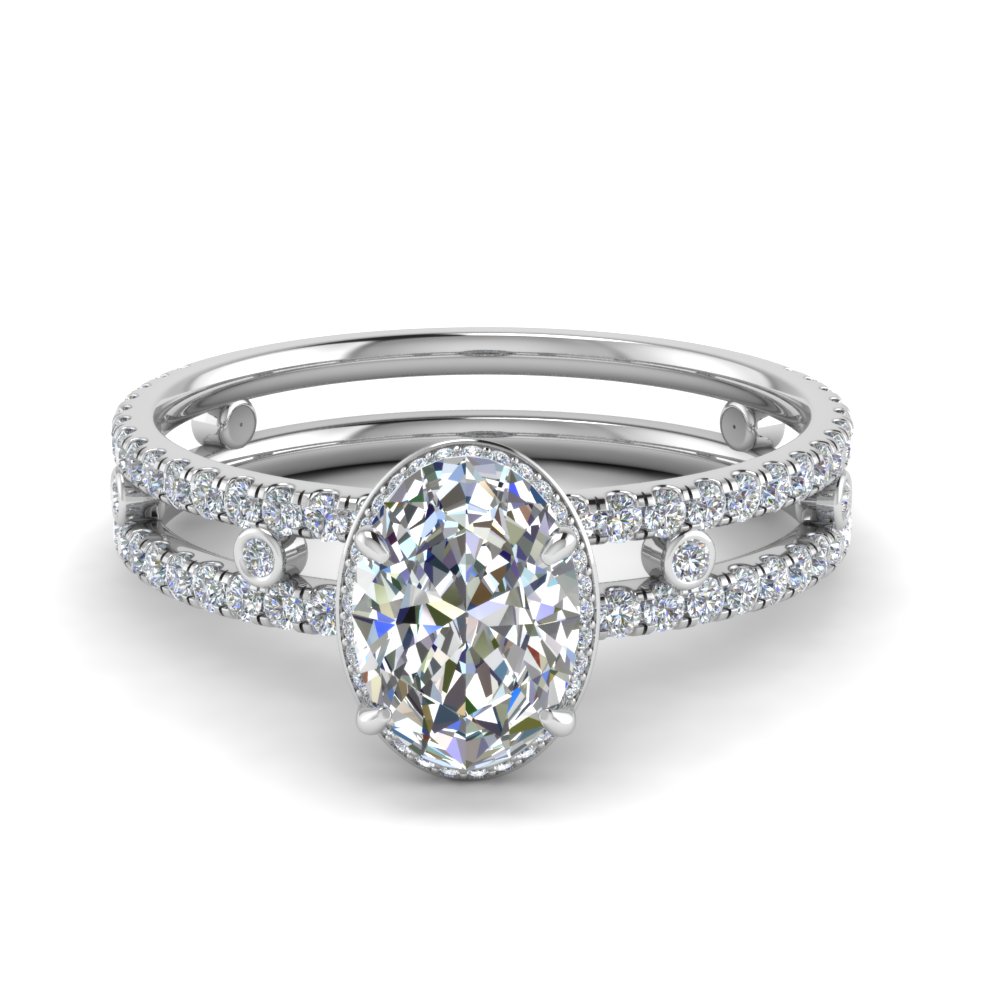 Split Shank Oval Halo Synthetic Ring 2 Carat with 14K White Gold White Diamond