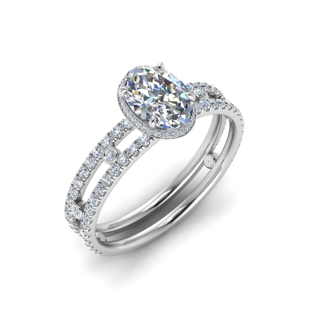 Split Shank Oval Halo Synthetic Ring 2 Carat with 14K White Gold White Diamond