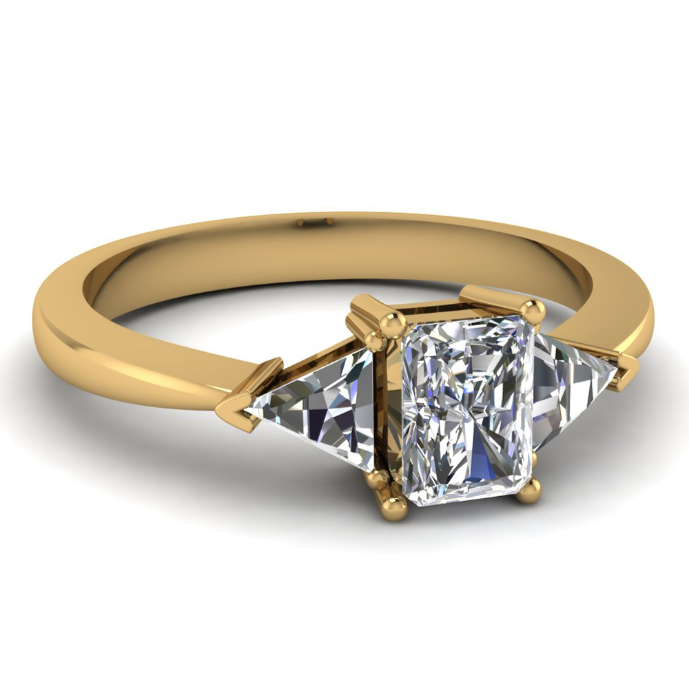 Trillion 3 Stone Wedding Ring
