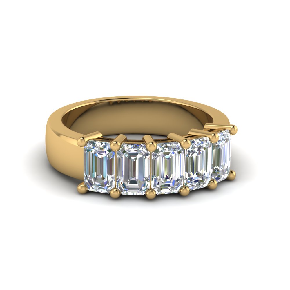 Wedding Band Emerald Cut White Diamond In 14K Yellow Gold