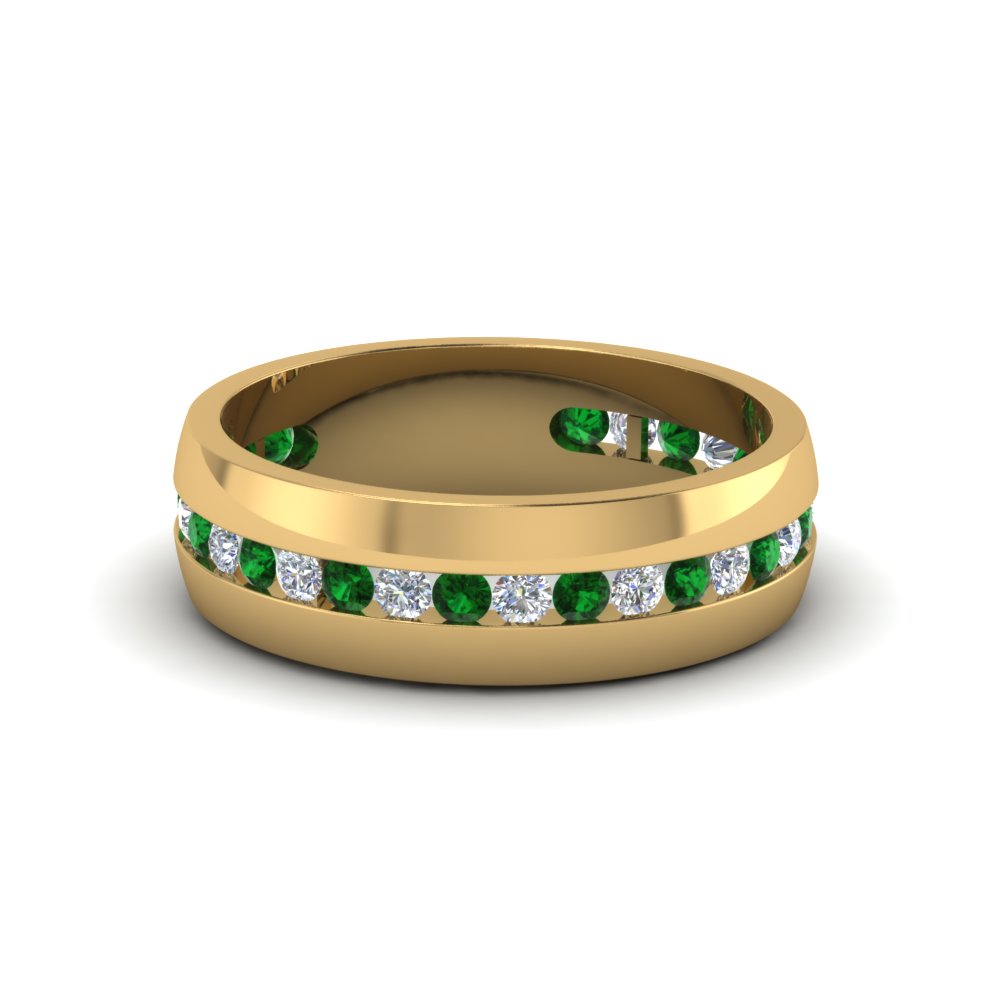 Mens Diamond Channel Wedding Band With Emerald In 18K